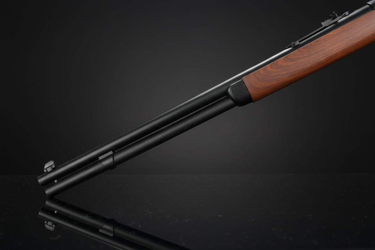 Double Bell Winchester M1894 – Dettaglio canna, sfondo scuro