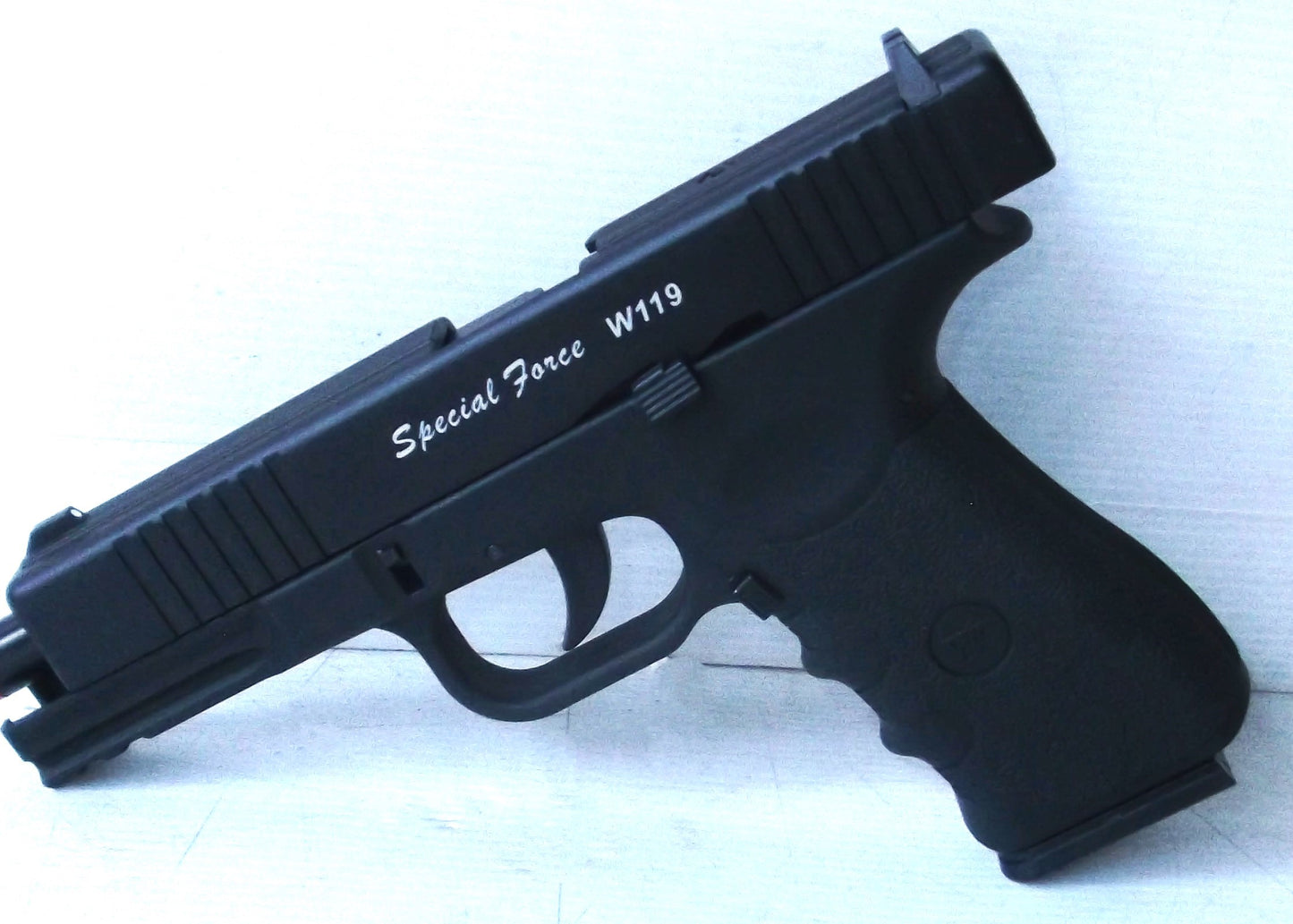 Pistola Softair Glock a co2 Scarrellante