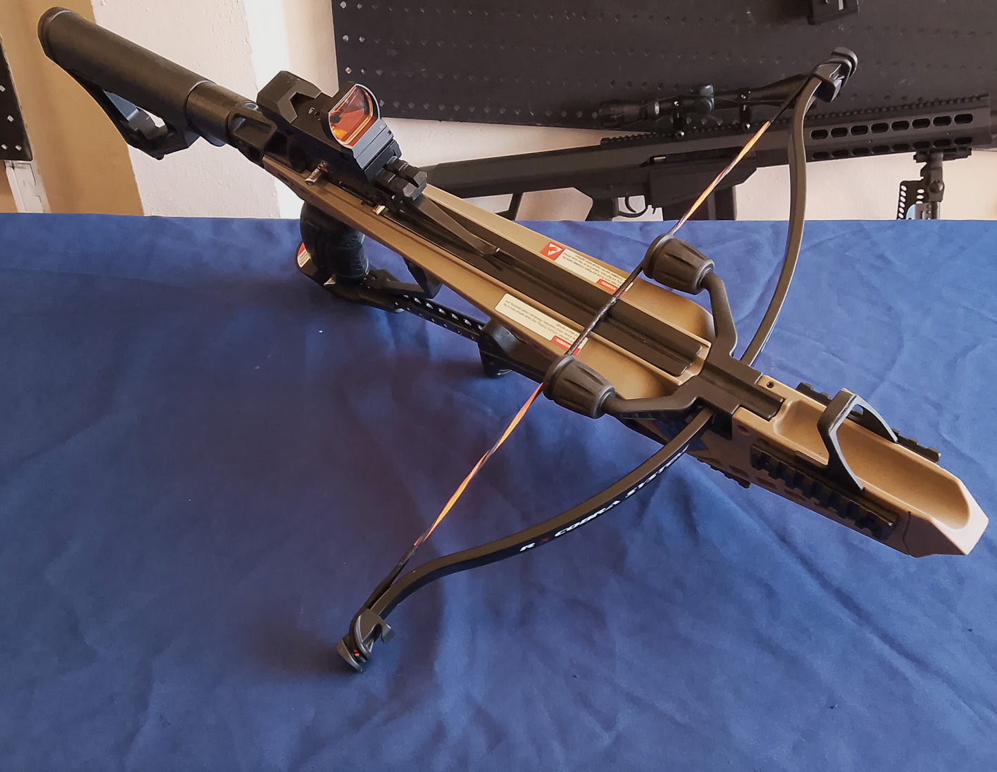 Balestra Da Caccia Cobra System R9 - Self Cocking con Calcio Retrattile