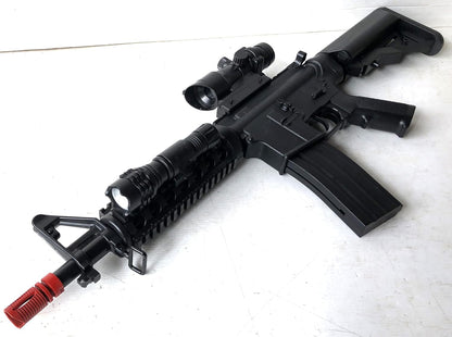 Fucile M4 a Molla Con Red Dot e Torcia