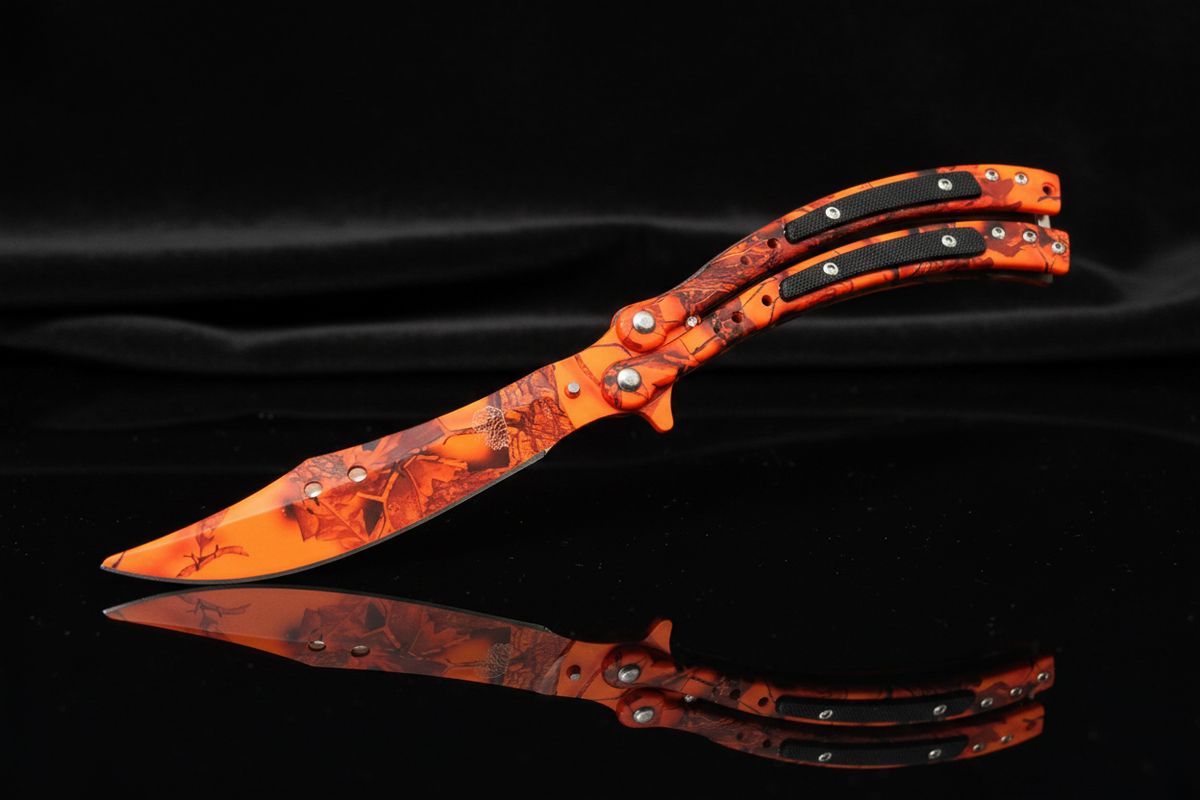 Butterfly Curved Orange Fluo – Vista aperta, sfondo scuro specchio