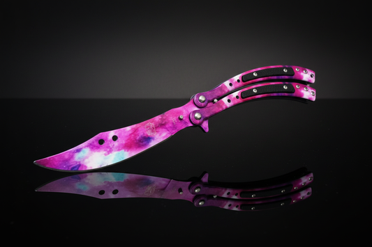 Curved Galaxy Pink – Vista aperta, sfondo scuro specchio