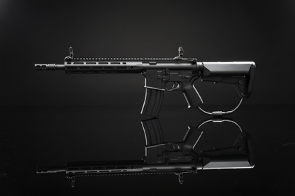 CYMA M4 10.5 M-LOK HPA Tracer – sfondo scuro piano a specchio